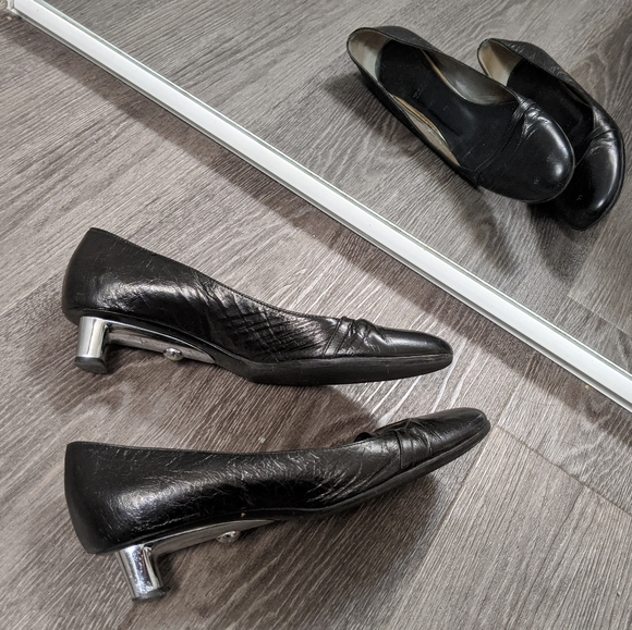 BALLY leather shoes. Size 6 - Picture 2 of 3